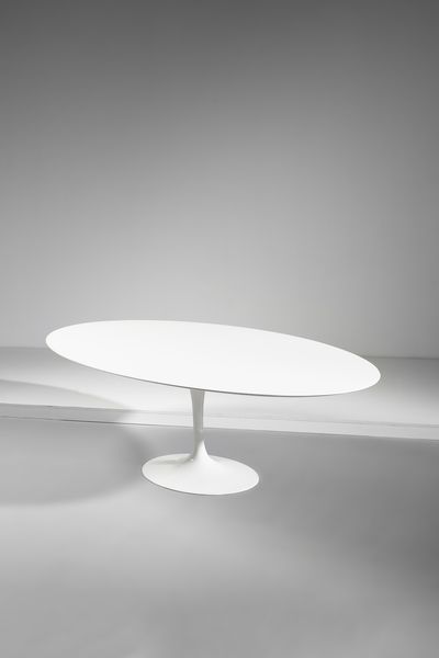 SAARINEN EERO (1910 - 1961) : Tavolo Tulip per Knoll International  - Asta Asta 397 | DESIGN E ARTI DECORATIVE DEL NOVECENTO Online - Associazione Nazionale - Case d'Asta italiane