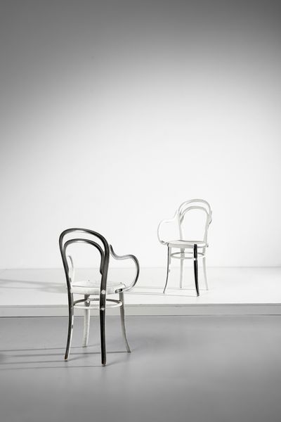 SALVETTI ANDREA (n. 1967) : Coppia di poltrone Re-Thonet  - Asta Asta 397 | DESIGN E ARTI DECORATIVE DEL NOVECENTO Online - Associazione Nazionale - Case d'Asta italiane