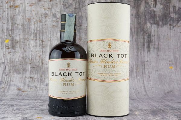 Black Tot  - Asta Rum, whisky e distillati da collezione - Associazione Nazionale - Case d'Asta italiane