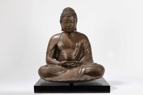 Grande Buddha in bronzo. Cina, secolo XX  - Asta Incanti d'Asia / Arte del sud-est asiatico e Cina - Associazione Nazionale - Case d'Asta italiane