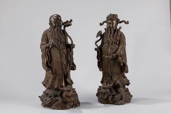 Coppia di sculture in bronzo raffiguranti Shoulao. Cina, fine dinastia Qing/Periodo della Repubblica (1912-1949)  - Asta Incanti d'Asia / Arte del sud-est asiatico e Cina - Associazione Nazionale - Case d'Asta italiane