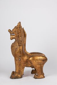 Grande leone in bronzo dorato. Thailandia, secolo XIX/XX  - Asta Incanti d'Asia / Arte del sud-est asiatico e Cina - Associazione Nazionale - Case d'Asta italiane