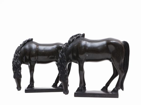 Coppia di cavalli in pietra dura  - Asta L'Arte di Arredare - Associazione Nazionale - Case d'Asta italiane