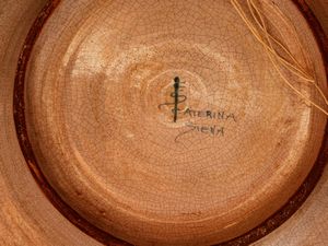 Due piatti da parata decorativi  - Asta L'Arte di Arredare - Associazione Nazionale - Case d'Asta italiane