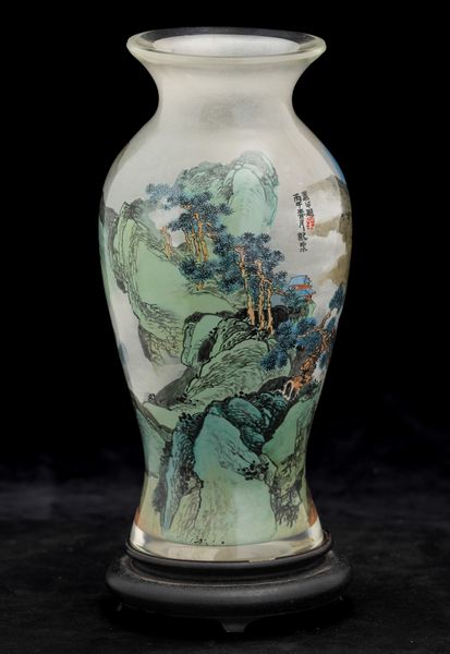 Vaso in vetro dipinto raffigurante paesaggio con figure e iscrizioni, Cina, Dinastia Qing, XIX secolo  - Asta Arte orientale - Associazione Nazionale - Case d'Asta italiane