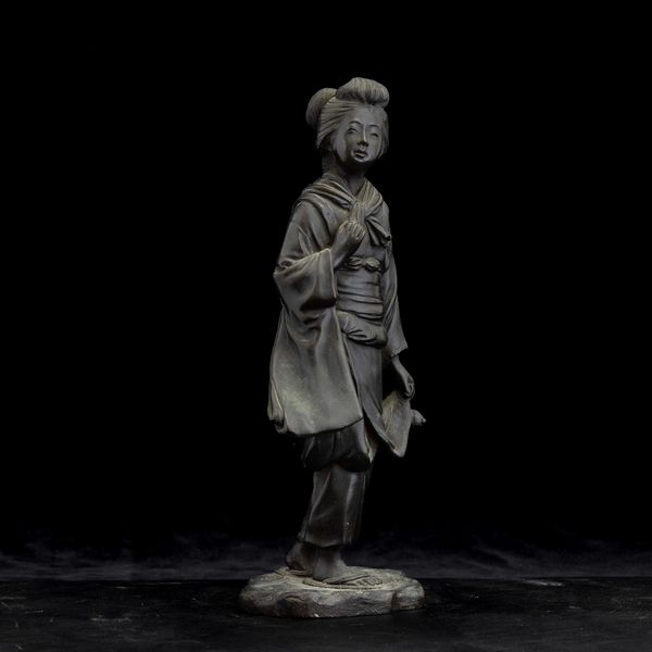 Figura di fanciulla in bronzo, Giappone, periodo Meii (1868-1912)  - Asta Arte orientale - Associazione Nazionale - Case d'Asta italiane