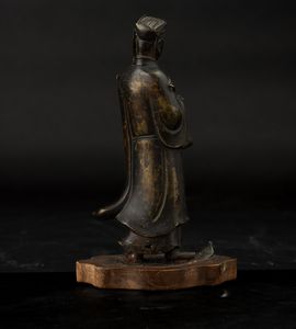 Figura di saggio in bronzo, Cina, Dinastia Ming, XVII secolo  - Asta Arte orientale - Associazione Nazionale - Case d'Asta italiane