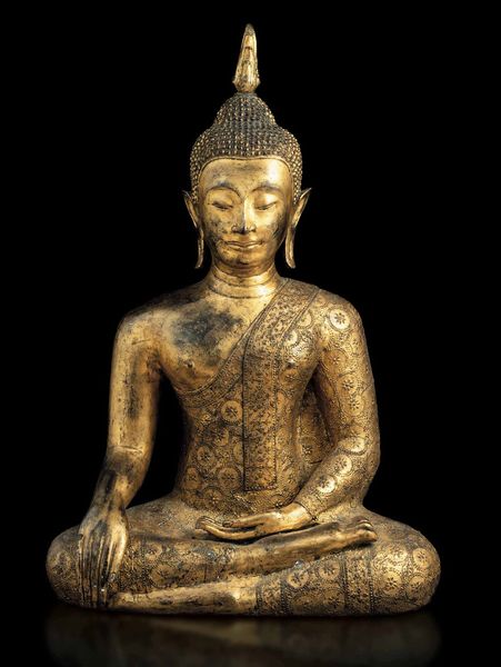 Grande figura di Buddha Sakyamuni in bronzo dorato, Thailandia, XIX secolo  - Asta Fine Chinese Works of Art - Associazione Nazionale - Case d'Asta italiane