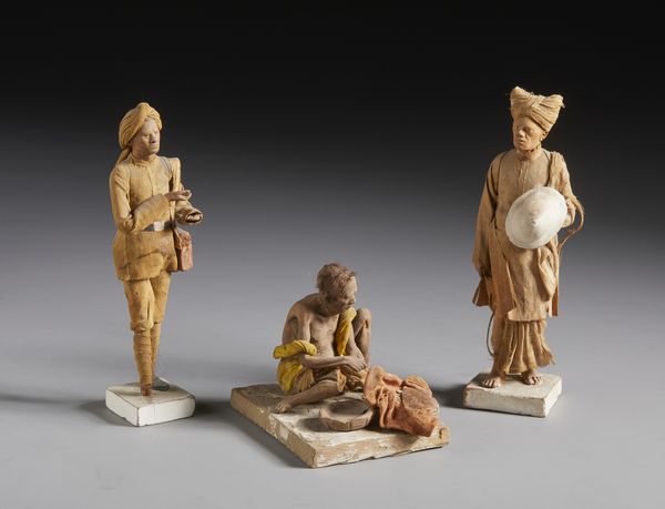 MANIFATTURA DEL XX SECOLO : Cinque figure raffiguranti personaggi dell'India britannica in terracotta e tessuto  - Asta Asta 401 | ARTE ANTICA E DEL XIX SECOLO Online - Associazione Nazionale - Case d'Asta italiane