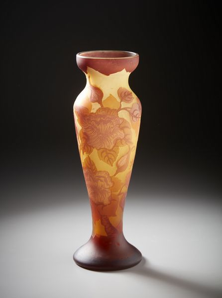 MANIFATTURA FRANCESE DEL XX SECOLO : Vaso a balaustro con decori floreali nei toni del bruno e dell'arancio  - Asta Asta 401 | ARTE ANTICA E DEL XIX SECOLO Online - Associazione Nazionale - Case d'Asta italiane