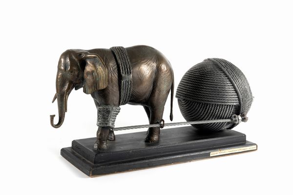 Valeriano Trubbiani : Elefante con gomitolo  - Asta Arte Moderna e Contemporanea - Associazione Nazionale - Case d'Asta italiane