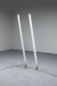 CHRISTIAN DEUBER : Coppia di lampade da terra mod.Tube  - Asta Design - Associazione Nazionale - Case d'Asta italiane