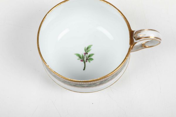 Tazza con piattino<BR>Meissen, periodo Marcolini (1774-1814), verso il 1810  - Asta Porcellane venete ed europee di un'importante Famiglia veneziana - Associazione Nazionale - Case d'Asta italiane