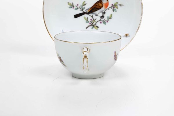 Tazza con piattino<BR>Berlino, Regia Manifattura di porcellane, 1780 circa <BR>  - Asta Porcellane venete ed europee di un'importante Famiglia veneziana - Associazione Nazionale - Case d'Asta italiane