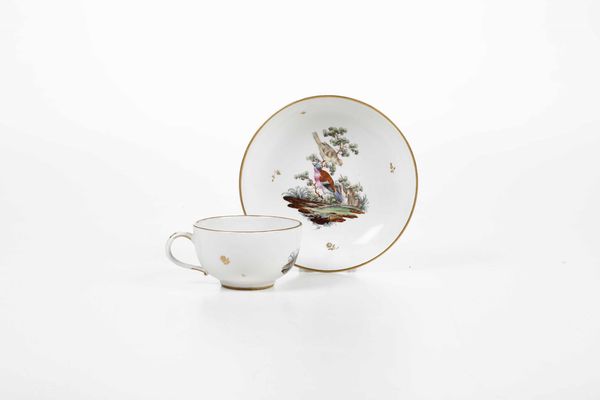 Tazza con piattino<BR>Germania, Manifattura di Hchst, 1765 circa<BR>  - Asta Porcellane venete ed europee di un'importante Famiglia veneziana - Associazione Nazionale - Case d'Asta italiane