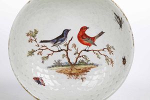 Tazza con piattino<BR>Germania, Manifattura di Ludwigsburg, 1770-1775<BR>  - Asta Porcellane venete ed europee di un'importante Famiglia veneziana - Associazione Nazionale - Case d'Asta italiane