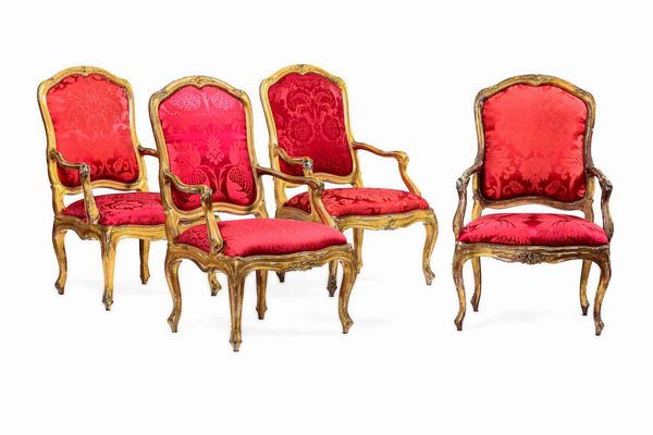 Quattro poltrone in legno intagliato e dorato, Genova XVIII secolo  - Asta Dimore italiane - Associazione Nazionale - Case d'Asta italiane