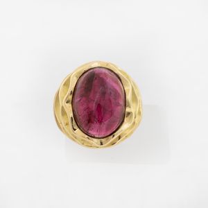 Anello a fascia in oro giallo e tormalina  - Asta Gioielli e Orologi - Associazione Nazionale - Case d'Asta italiane