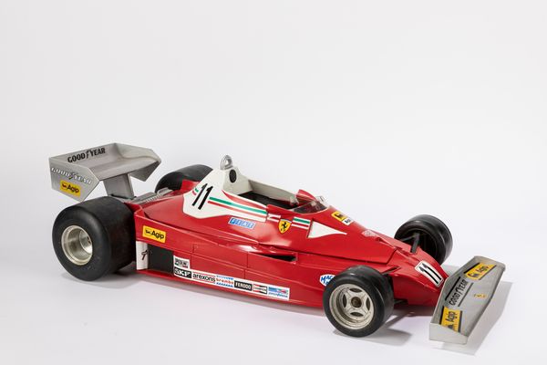 Toschi : Auto modello Ferrari Niki Lauda 312 T2  - Asta Giocattoli d'Epoca - Associazione Nazionale - Case d'Asta italiane