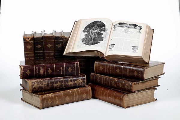 Lotto di libri antichi da decorazione  - Asta Antiquariato Aprile - Associazione Nazionale - Case d'Asta italiane