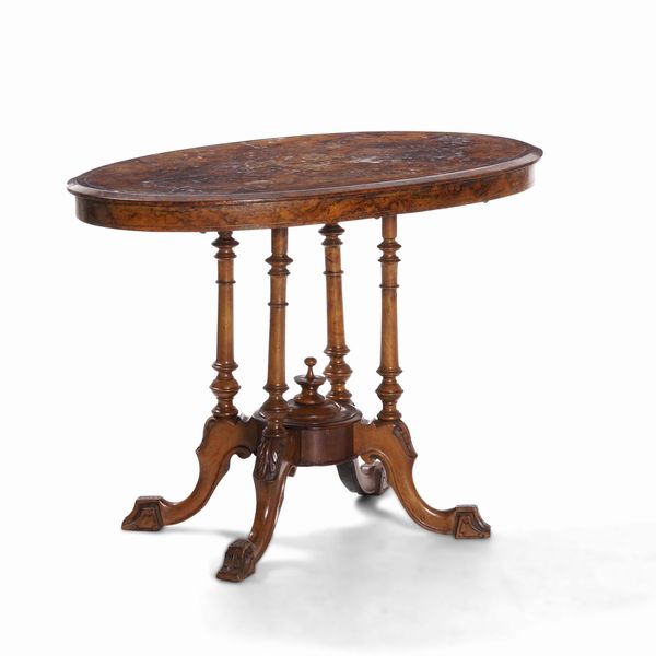 Tavolino in legno a gamba centrale e piano ovale  - Asta Antiquariato Aprile - Associazione Nazionale - Case d'Asta italiane