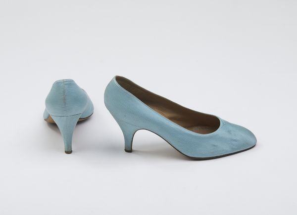 SACCHETTI ALDO : Scarpe dcollet azzurre.  - Asta 04/05/2023 | FASHION LUXURY - ALTA MODA, BORSE E ACCESSORI DI LUSSO Online - Associazione Nazionale - Case d'Asta italiane