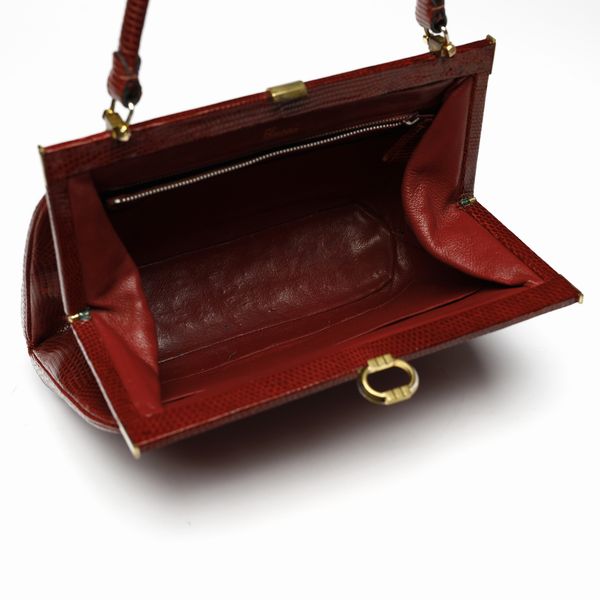 GUCCI : Borsa a mano bordeaux.  - Asta 04/05/2023 | FASHION LUXURY - ALTA MODA, BORSE E ACCESSORI DI LUSSO Online - Associazione Nazionale - Case d'Asta italiane