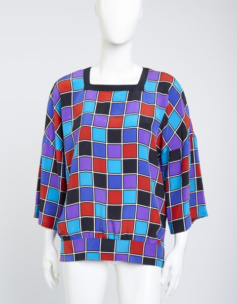 SCHON MILA : Blusa multicolore.  - Asta 04/05/2023 | FASHION LUXURY - ALTA MODA, BORSE E ACCESSORI DI LUSSO Online - Associazione Nazionale - Case d'Asta italiane