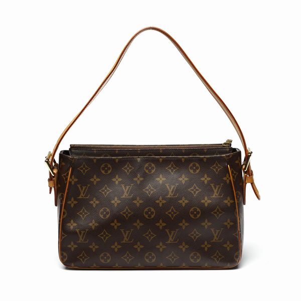 Vuitton Louis : Borsa Viva Cit GM.  - Asta 04/05/2023 | FASHION LUXURY - ALTA MODA, BORSE E ACCESSORI DI LUSSO Online - Associazione Nazionale - Case d'Asta italiane