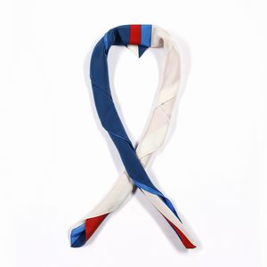 SAINT LAURENT YVES : Foulard blu, grigio e rosso.  - Asta 04/05/2023 | FASHION LUXURY - ALTA MODA, BORSE E ACCESSORI DI LUSSO Online - Associazione Nazionale - Case d'Asta italiane