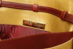 CARTIER : Borsa tracolla bicolore.  - Asta 04/05/2023 | FASHION LUXURY - ALTA MODA, BORSE E ACCESSORI DI LUSSO Online - Associazione Nazionale - Case d'Asta italiane