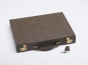 Vuitton Louis - Borsa 24h.