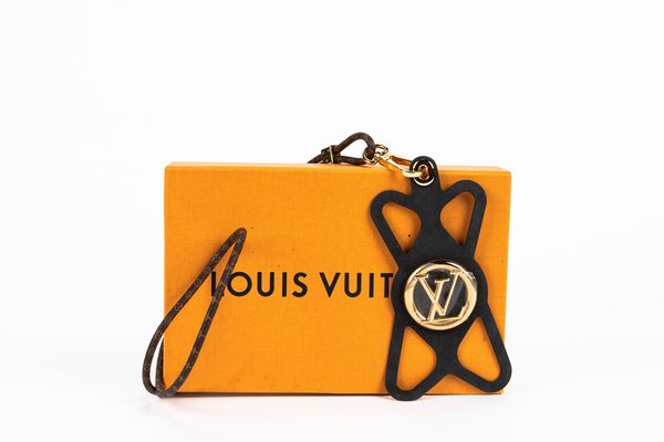 Louis Vuitton : Porta cellulare Louise  - Asta Luxury Fashion - Associazione Nazionale - Case d'Asta italiane