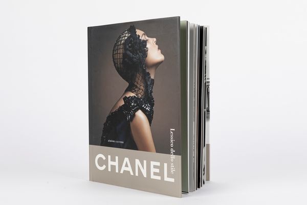 CHANEL : Chanel. Lessico dello stile  - Asta Luxury Fashion - Associazione Nazionale - Case d'Asta italiane