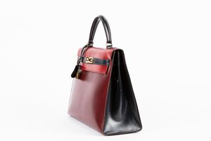 Hermès : Borsa Kelly Sellier cm 28  - Asta Luxury Fashion - Associazione Nazionale - Case d'Asta italiane