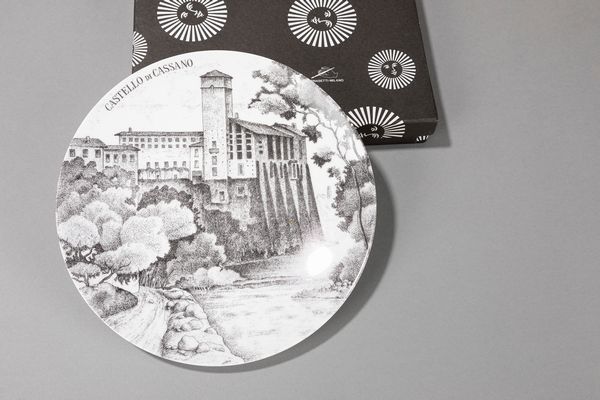 Piero Fornasetti : Piatto  - Asta Design e Arti Decorative - Associazione Nazionale - Case d'Asta italiane