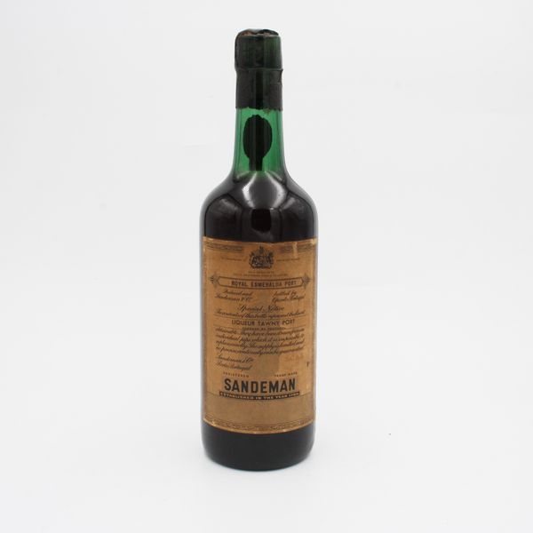 PORTO DOC TAWNY ROYAL ESMERALDA, SANDEMAN  - Asta VINI E DISTILLATI PREGIATI E DA COLLEZIONE - Associazione Nazionale - Case d'Asta italiane