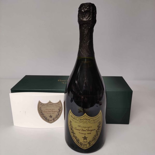 Moet & Chandon, Dom Perignon 1992  - Asta Wine Forever - Associazione Nazionale - Case d'Asta italiane