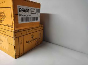 Veuve Clicquot Ponsardin, Champagne Brut  - Asta Wine Forever - Associazione Nazionale - Case d'Asta italiane