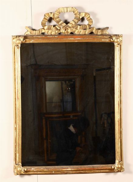 Specchiera in legno dorato, XIX secolo  - Asta Antiquariato - Associazione Nazionale - Case d'Asta italiane