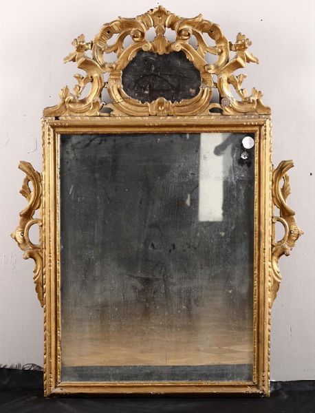 Specchiera in legno intagliato e dorato, Veneto XIX secolo  - Asta Antiquariato - Associazione Nazionale - Case d'Asta italiane