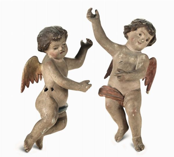 Due angioletti in legno dipinto, XIX secolo  - Asta Antiquariato - Associazione Nazionale - Case d'Asta italiane
