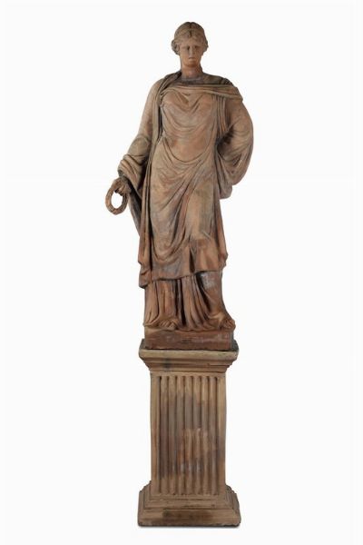 Statua da giardino in terracotta raffigurante figura femminile, XX secolo  - Asta Antiquariato - Associazione Nazionale - Case d'Asta italiane