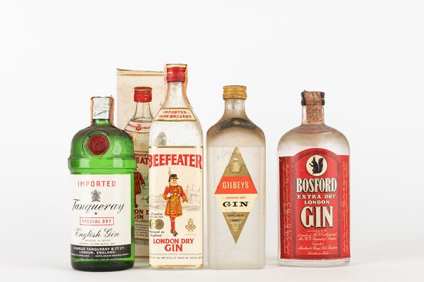 Inghilterra : Selezione Gin 50s-80s (4 BT)  - Asta Vini e Distillati - Associazione Nazionale - Case d'Asta italiane