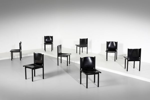 GIANFRANCO FRATTINI : Otto sedie Caprile per Cassina.  - Asta Asta 408 | DESIGN E ARTI DECORATIVE DEL NOVECENTO Online - Associazione Nazionale - Case d'Asta italiane