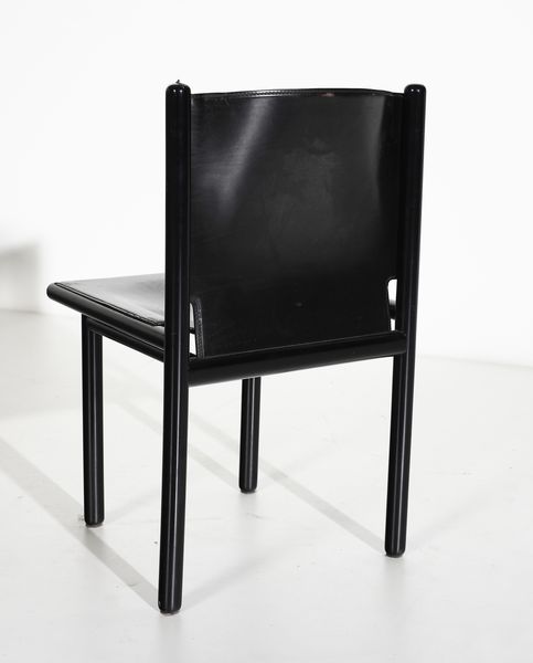 GIANFRANCO FRATTINI : Otto sedie Caprile per Cassina.  - Asta Asta 408 | DESIGN E ARTI DECORATIVE DEL NOVECENTO Online - Associazione Nazionale - Case d'Asta italiane