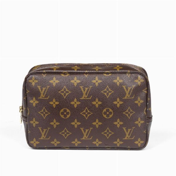 Louis Vuitton : LOUIS VUITTON PORTACOSMETICI  - Asta VINTAGE: BORSE E ACCESSORI DI HERMES, LOUIS VUITTON E ALTRE GRANDI MAISON - Associazione Nazionale - Case d'Asta italiane