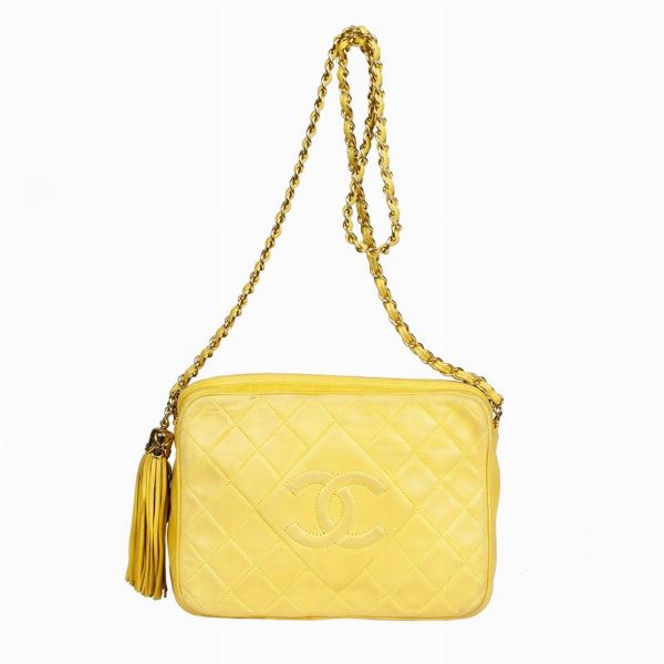 CHANEL : CHANEL TRACOLLA  - Asta VINTAGE: BORSE E ACCESSORI DI HERMES, LOUIS VUITTON E ALTRE GRANDI MAISON - Associazione Nazionale - Case d'Asta italiane