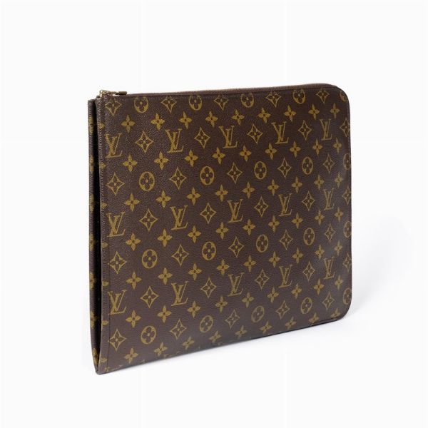 Louis Vuitton : LOUIS VUITTON POCHETTE PORTADOCUMENTI  - Asta VINTAGE: BORSE E ACCESSORI DI HERMES, LOUIS VUITTON E ALTRE GRANDI MAISON - Associazione Nazionale - Case d'Asta italiane