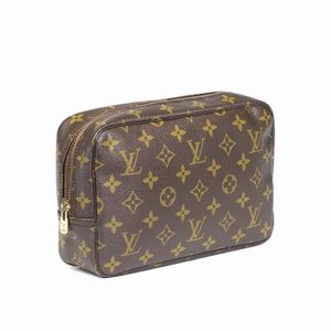 Louis Vuitton : LOUIS VUITTON PORTACOSMETICI  - Asta VINTAGE: BORSE E ACCESSORI DI HERMES, LOUIS VUITTON E ALTRE GRANDI MAISON - Associazione Nazionale - Case d'Asta italiane